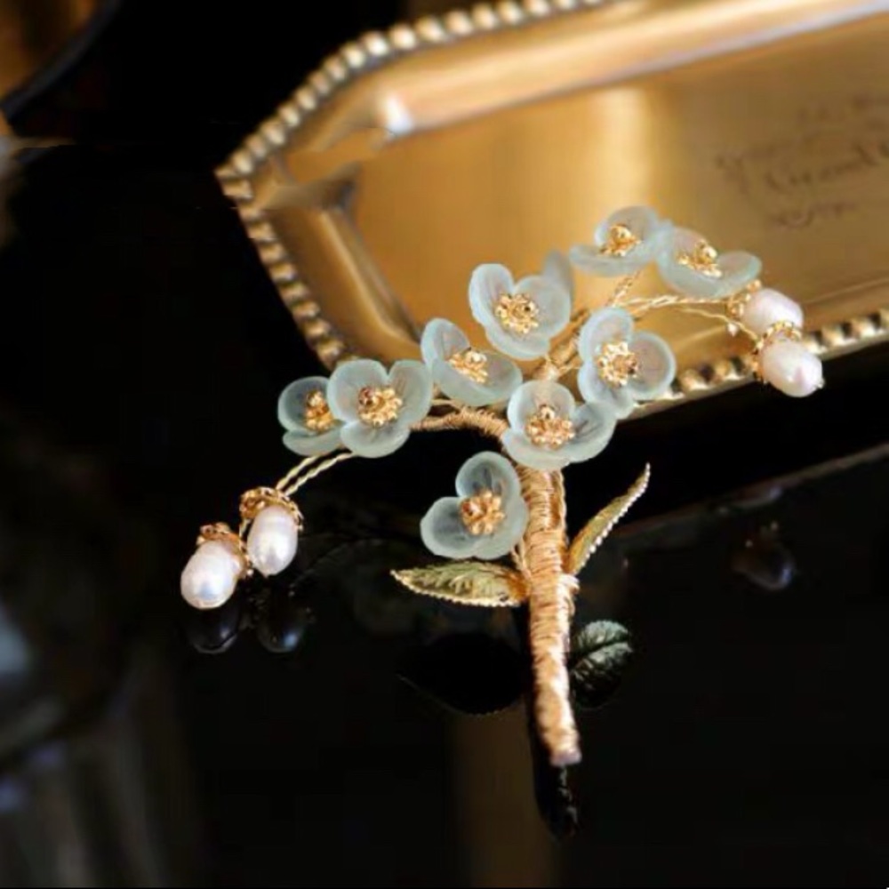 Handmade Pearl Blossom Brooch